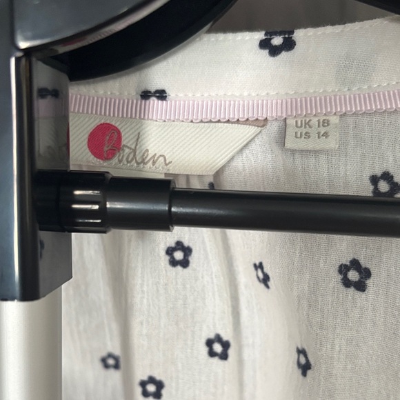 Boden Gauzy Tie Neck Cotton White and Pink Patterned Women's Top - Picture 5 of 6